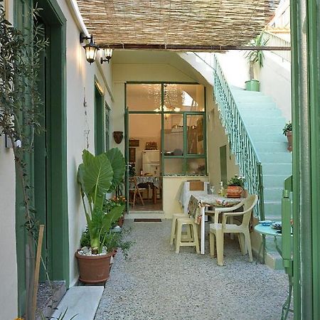 Pireas Port Next To Metro Artistic House Apartment Ngoại thất bức ảnh