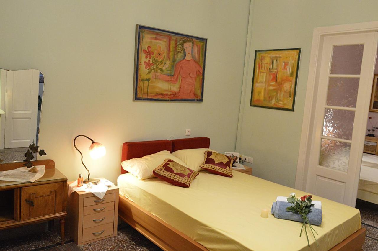 Pireas Port Next To Metro Artistic House Apartment Ngoại thất bức ảnh