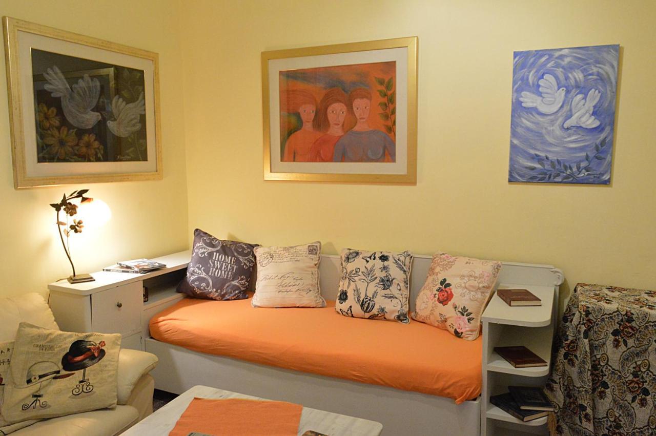 Pireas Port Next To Metro Artistic House Apartment Ngoại thất bức ảnh