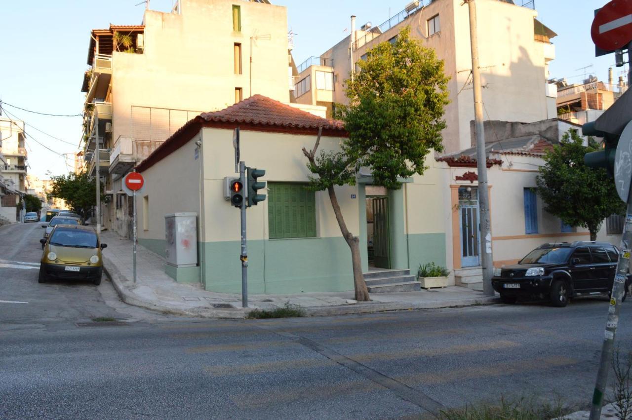 Pireas Port Next To Metro Artistic House Apartment Ngoại thất bức ảnh
